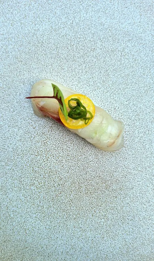 Nigiri yuzu kimchi maître sushi Bordeaux
